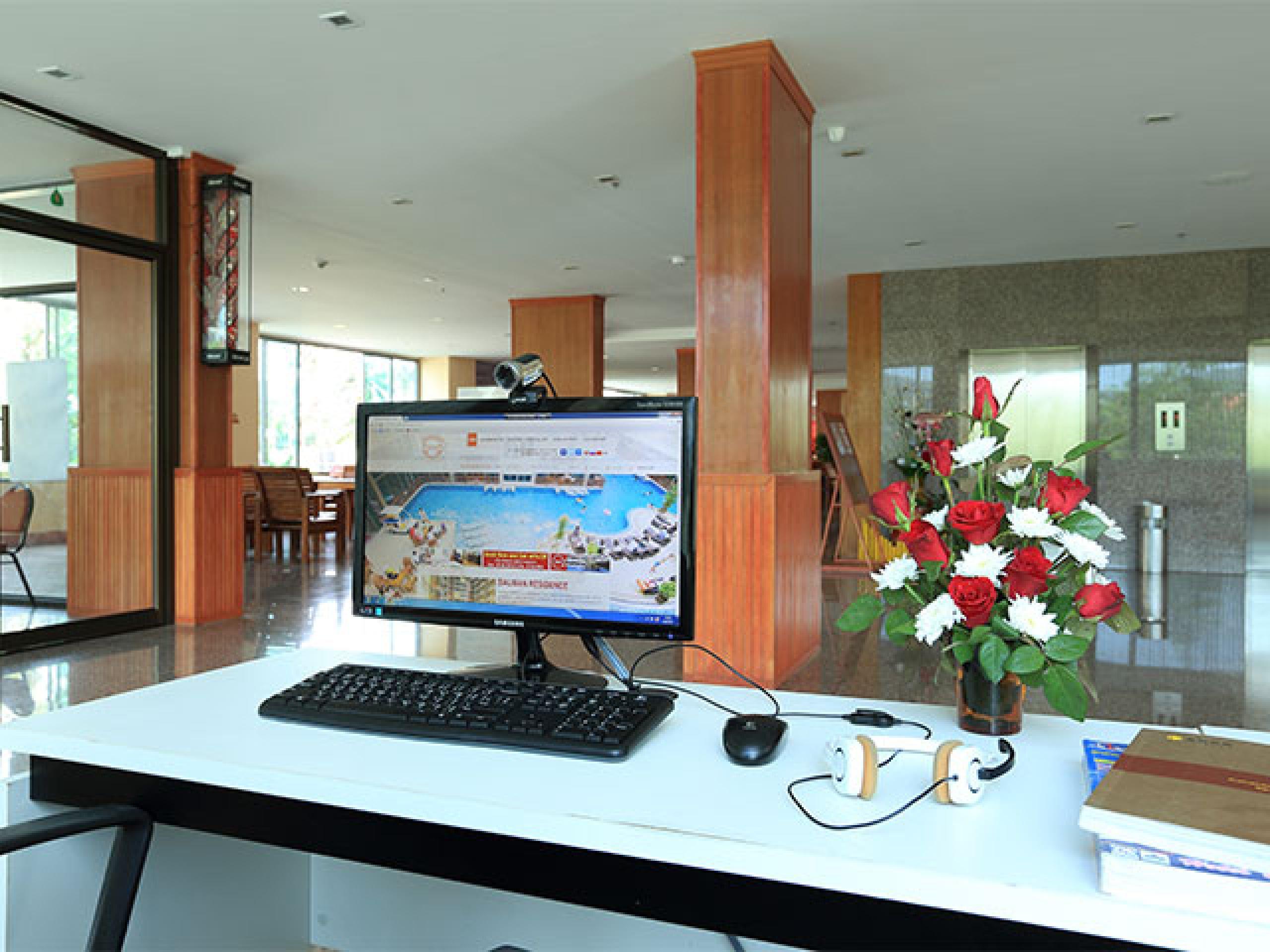 Bauman Residence Phuket Eksteriør bilde